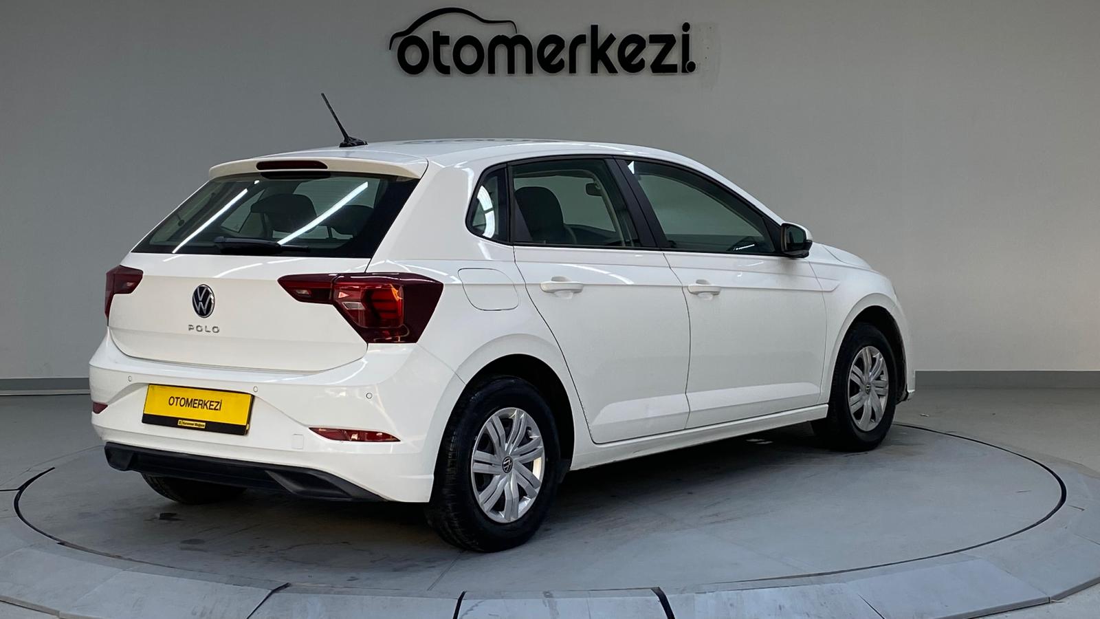 VOLKSWAGEN POLO 5